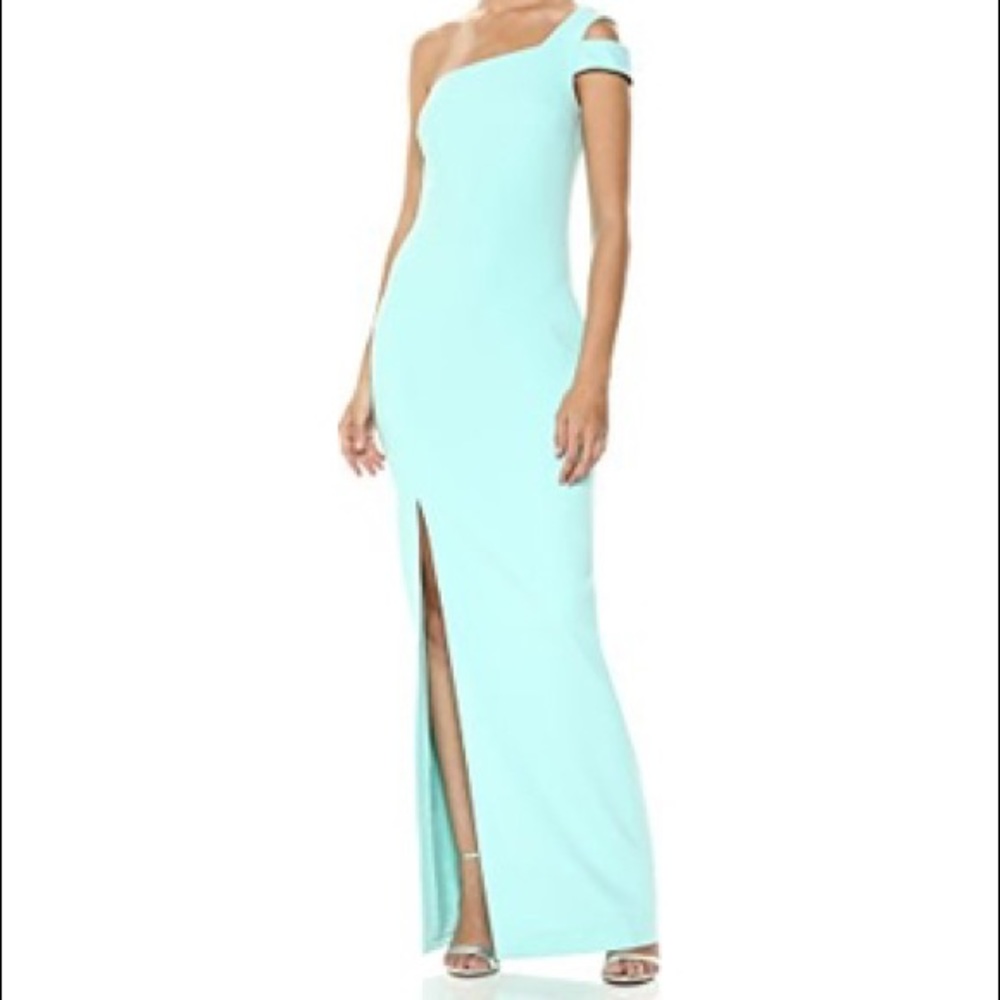 Maxgon gown